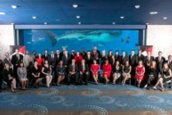 Photo of UGA's group of 40 under 40 alumni for 2015