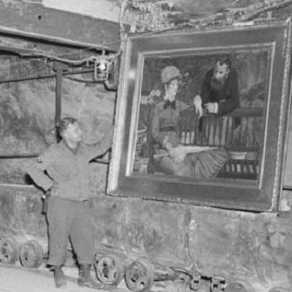 historical photo of stolen paintings by Nazis