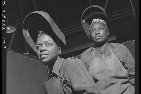image of women - metal workers