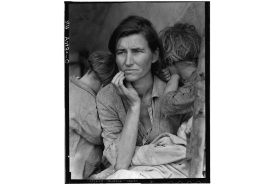 Iconic photo from Library of Congress of pea pickers 